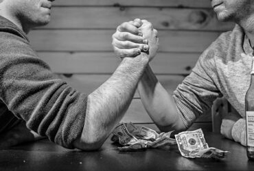 Consejos para Conseguir Dinero Rápido en Situaciones de Emergencia conseguir dinero